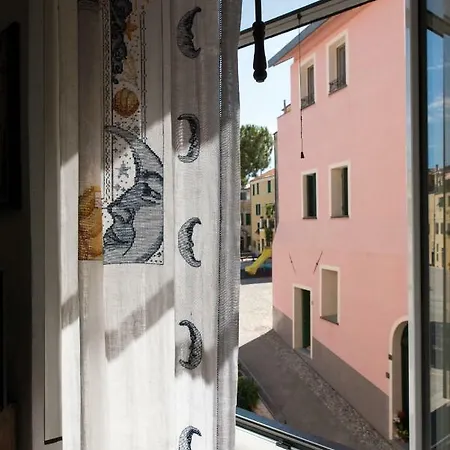 Casa Mira Parasio *