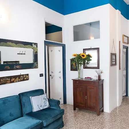 Casa Mira Parasio Imperia